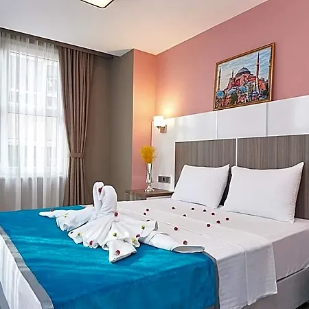 Renzo - Special Category Apartment Istanbul