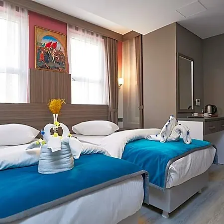 Renzo - Special Category Apartment *