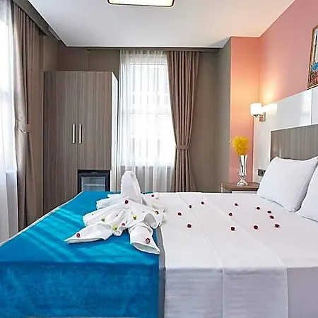 Renzo - Special Category Apartment Istanbul