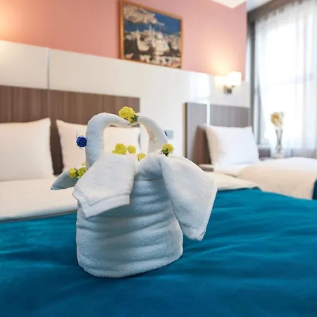 Hotel Renzo 4*